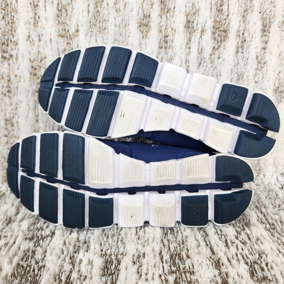 On Running "Cloud 5" Athletic Shoe Sneaker Navy Blue White | Women's Size 9 - Picture 8 of 11